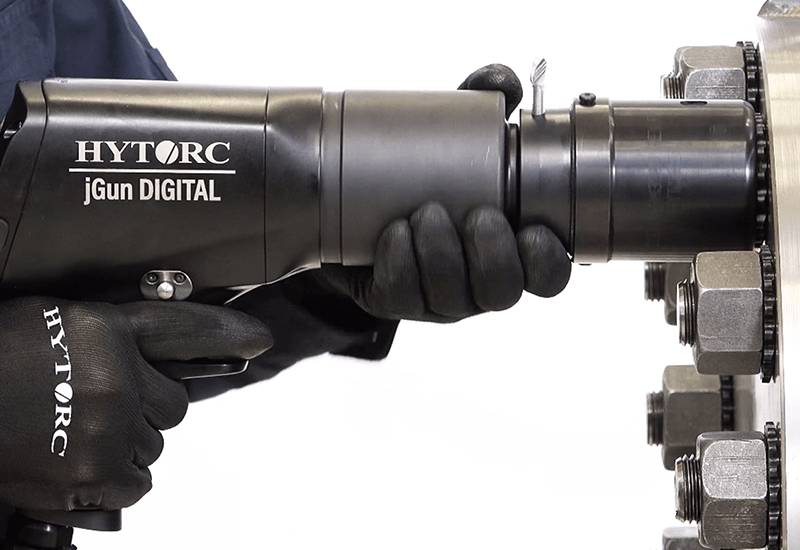 electric torque wrenches
